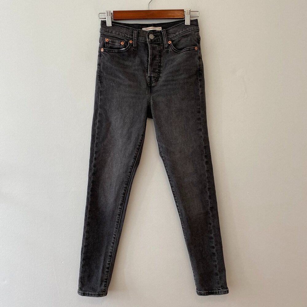 Levis Wedgie Skinny Jeans Button Fly Womens 25 Washed Black